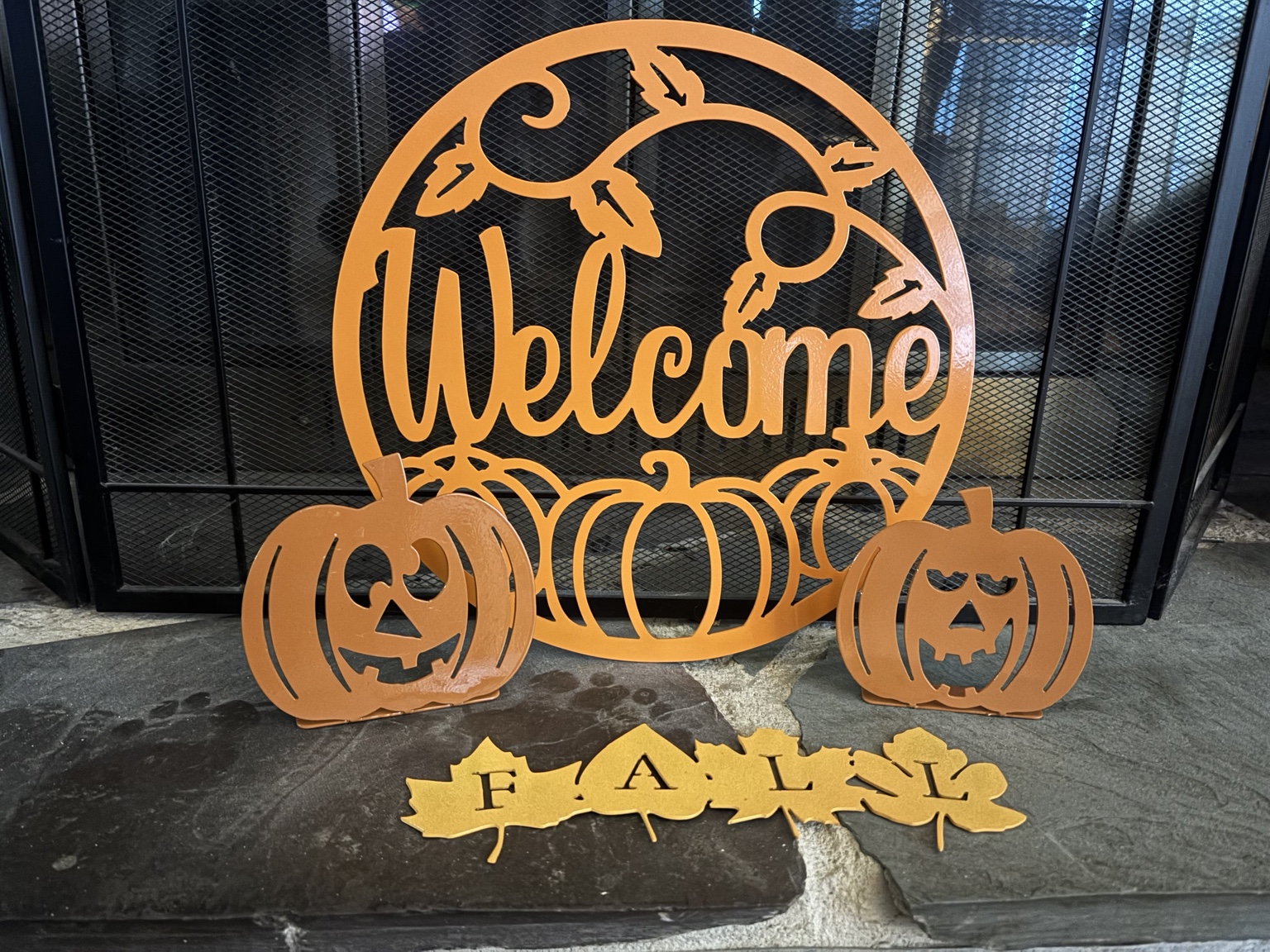 Personalized metal decor from MMC Metalworks