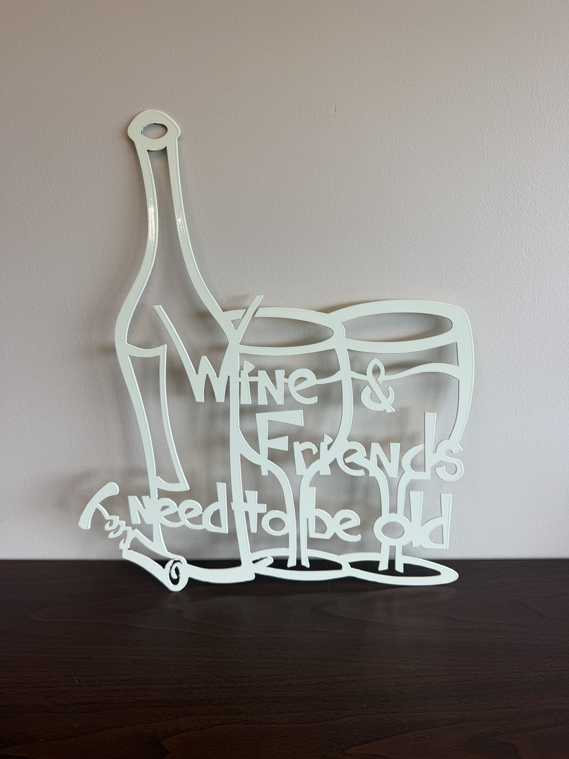 Wine and friends metal decor